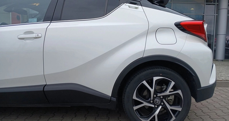 Toyota C-HR cena 89900 przebieg: 46974, rok produkcji 2017 z Kalisz małe 596
